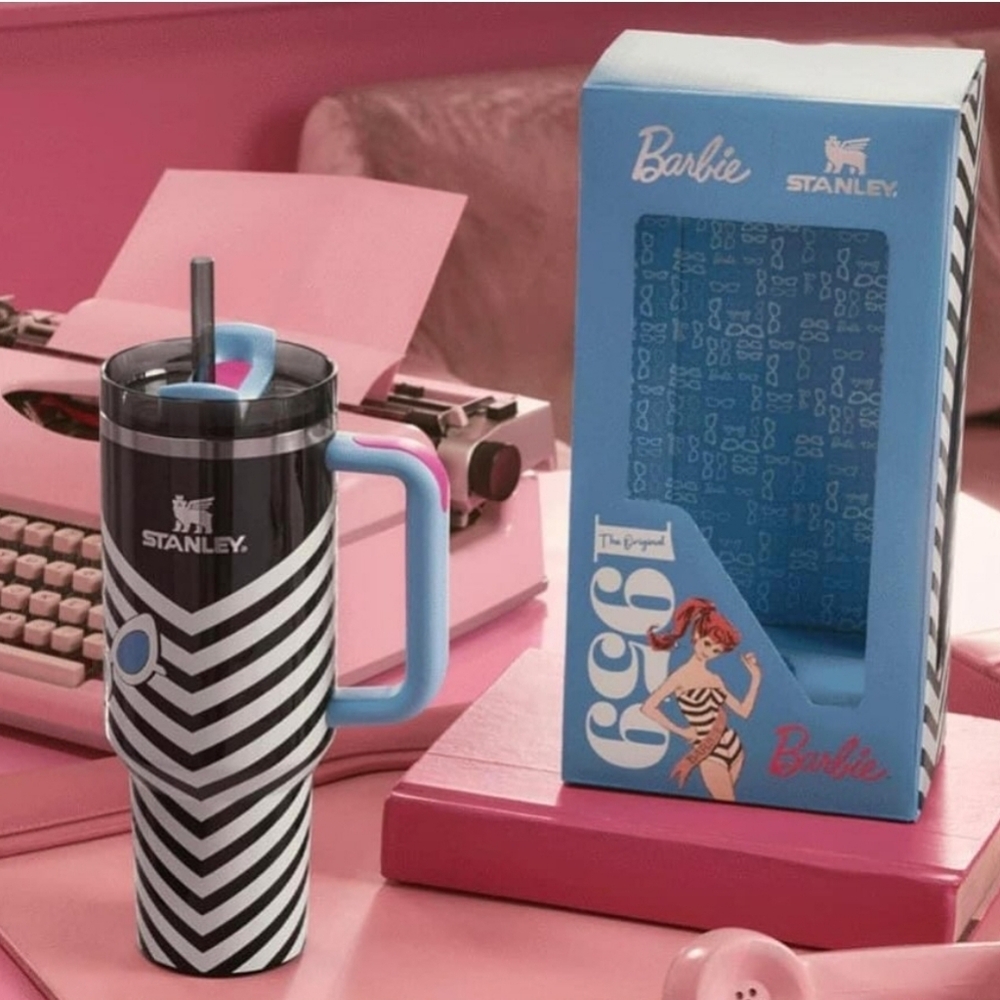Stanley X Barbie 1959 Original Quencher 40 OZ